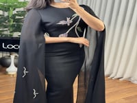 فستان بتطريز ناعم