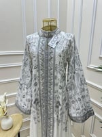 جلابية انيقه بنمط عصري من لوكا فاشن