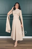 فستان ناعم بأكمام مميزة