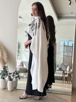 فستان انيق من اللونين الابيض والاسود