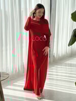 فستان ناعم باللون الاحمر