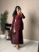 طقم ناعم وراقي بلون عودي