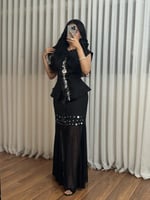 طقم تنوره وبلوزه بتصميم راقي