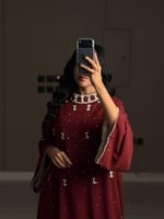 جلابية ناعمة فضفاضة لون عنابي