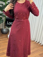 فستان ناعم عودي