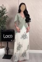 فستان ناعم بلون الاخضر الفاتح مع الابيض