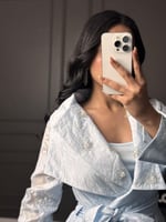 فستان ناعم باللون السماوي الفاتح