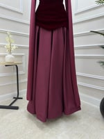 فستان عودي ناعم مع شال