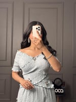 طقم بلوزه وتنوره باللون السماوي