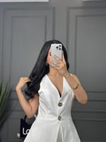 طقم رسمي كت باللون الاوف وايت من لوكا فاشن