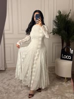 فستان ناعم بلون أوف وايت