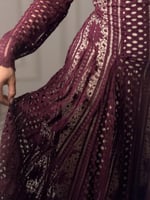 فستان ناعم بلون عودي