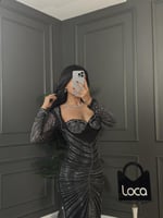 فستان سهره اسود ماسك بتطريز خرز ومرايا من لوكا فاش...