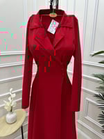 فستان احمر ناعم طويل