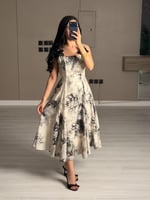 فستان ناعم وراقي