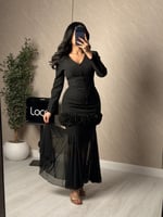 طقم ناعم وراقي بلون اسود