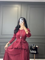 طقم بتصميم مميز باللون العودي من لوكا فاشن