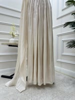 فستان سهره باللون البيج