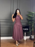 فستان ناعم بقصه مميزه