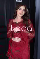 فستان احمر دانتيل