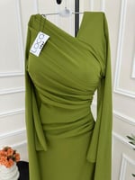 فستان زيتي ناعم