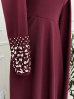 فستان عودي باكمام