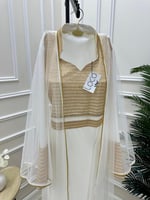 جلابيه تراثيه باللون الأبيض