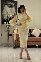 فستان دانتيل قصير سكري