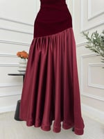 فستان احمر مخمل