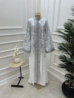 جلابية انيقه بنمط عصري من لوكا فاشن