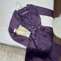 فستان ناعم وانيق كم طويل