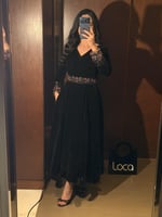 فستان سهرة اسود جوخ مخمل بأكمام طويلة مطرزة وحزام...