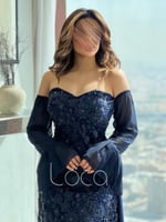 فستان انيق بنمط مورد عاري الكتف