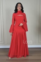 فستان طويل من قطعتين بأكمام كلوش