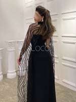 فستان ناعم عاري الكتف