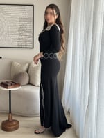 فستان ناعم بتطريز مميز