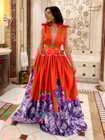 فستان اورنج مميز بورود باللون البنفسجي