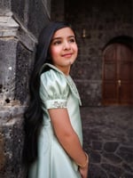 فستان اليوم الوطني جديد وانيق