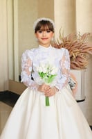 فـستان تـوباز الملكي للزواج مع الطرحة