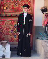 دقلة لون اسود بالاسم