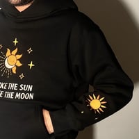 هودي الشمس والقمر