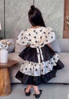 فستان بالوان زاهيه بلمسات مميزه من