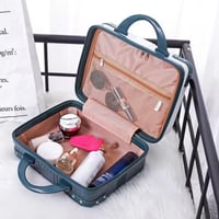 حقيبة سفر صغيرة كرومي