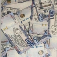 ظرف عيدية على شكل نقود