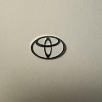 ملصقات معدنية تويوتا