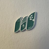 ملصقات معدنية جامعة جدة