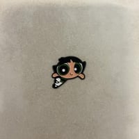 ملصقات معدنية بتركاب