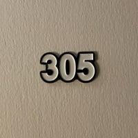 ملصقات معدنية 305 قبيلة مطير