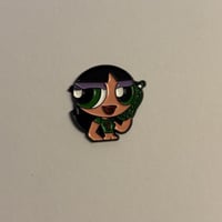 ملصقات معدنية باتركاب