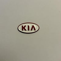 ملصقات معدنية كيا